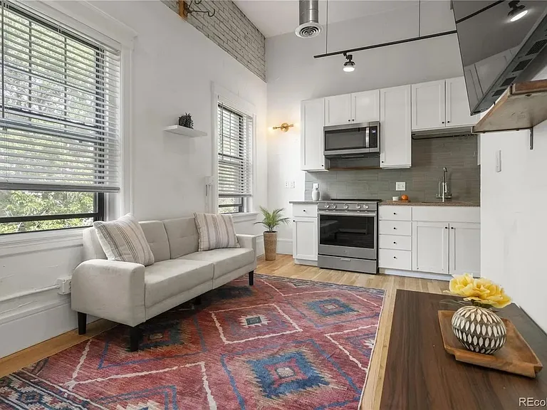 740 N Sherman St #305 — Photo 9