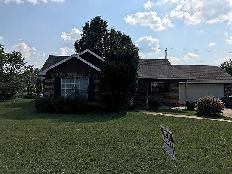 1st image of 206 Glenwood Pl