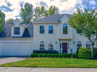 5700 Ridgetop Ct, Lake Oswego, OR 97035