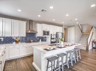 8132 Majestic Bighorn St, Las Vegas, NV 89166