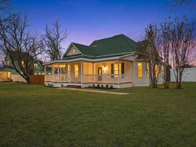 208 S Main St, Collinsville, TX, 76233