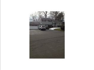 43 Mark Ln, New City, NY 10956