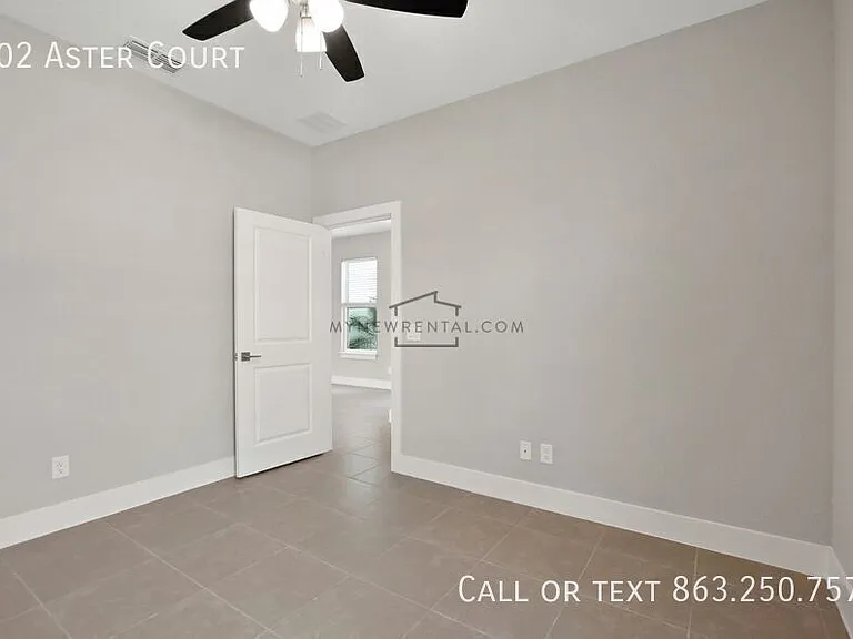 302 Aster Ct — Photo 23