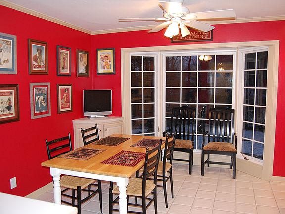 5th image of 12048 Berkley Manor Dr