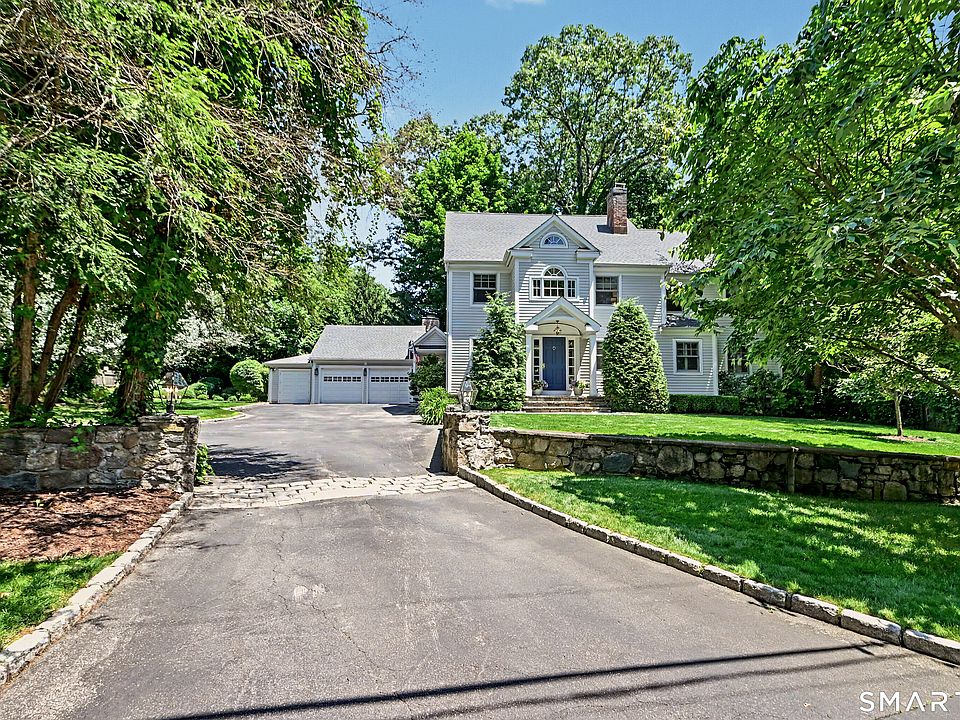 1st image of 29 Hillcrest Avenue