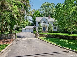 29 Hillcrest Avenue, Darien, CT 06820