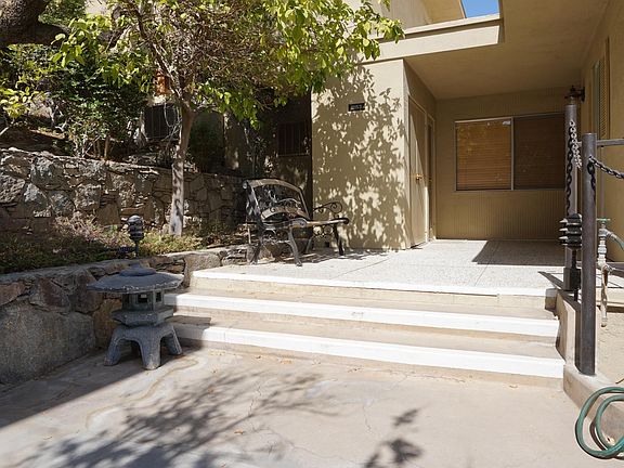 5th image of 2135 Southridge Dr