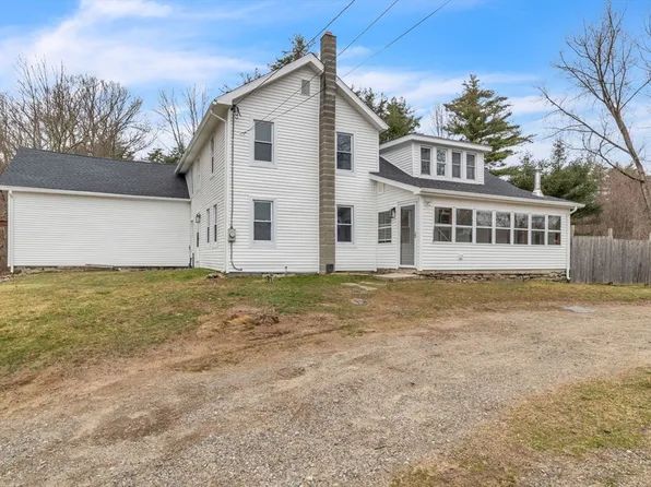 140 Greenwich Plains Rd, Ware, MA 01082