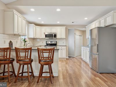 288 Colonial Dr, Langhorne, PA, 19047