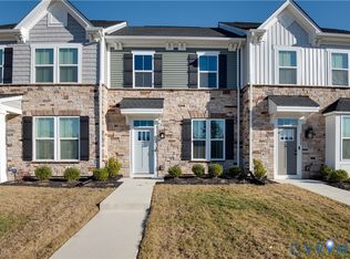 2028 Orange Blossom Ln, Sandston, VA 23150