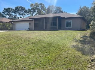 3074 W Hampshire Blvd, Citrus Springs, FL 34433