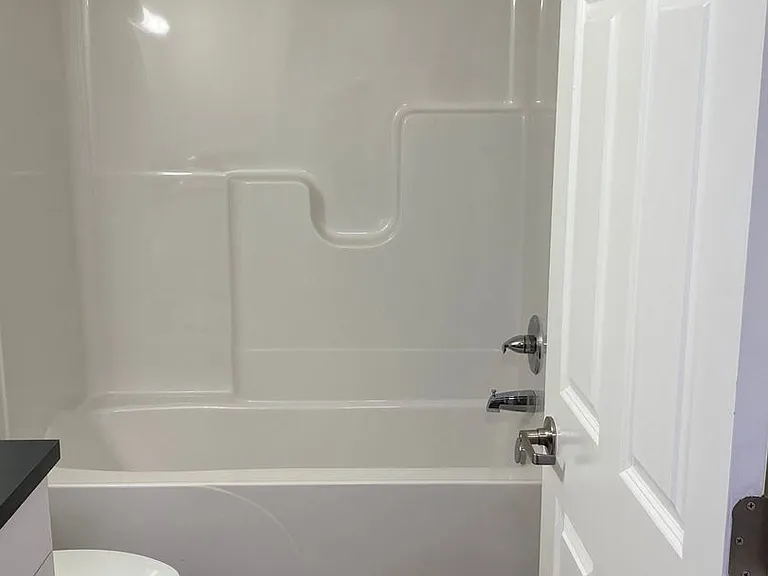 415 E. Grace Street — Photo 55