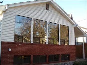 2nd image of 7533 Roosevelt Way NE