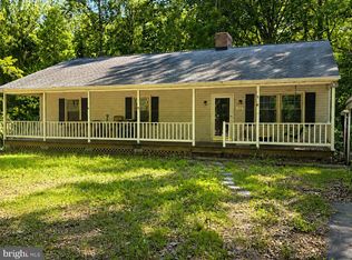 22 Winslow Rd, Fredericksburg, VA 22406