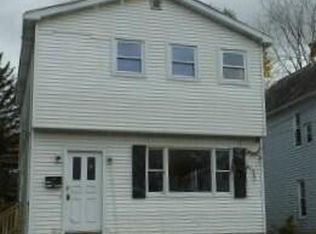 1033 Cutler St, Schenectady, NY 12303