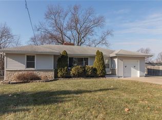 3212 74th St, Urbandale, IA 50322