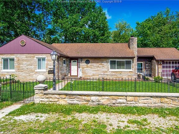 2nd image of 2024 Weberwood Dr