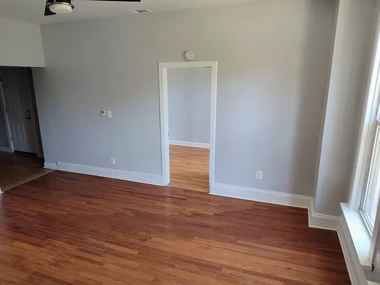 4557 S Wabash Ave #2 — Photo 7
