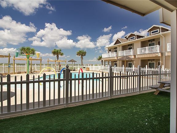 4th image of 15034 Aruba Dr #111