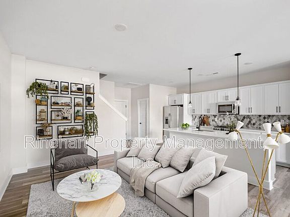 4th image of 634 Herlong Ave