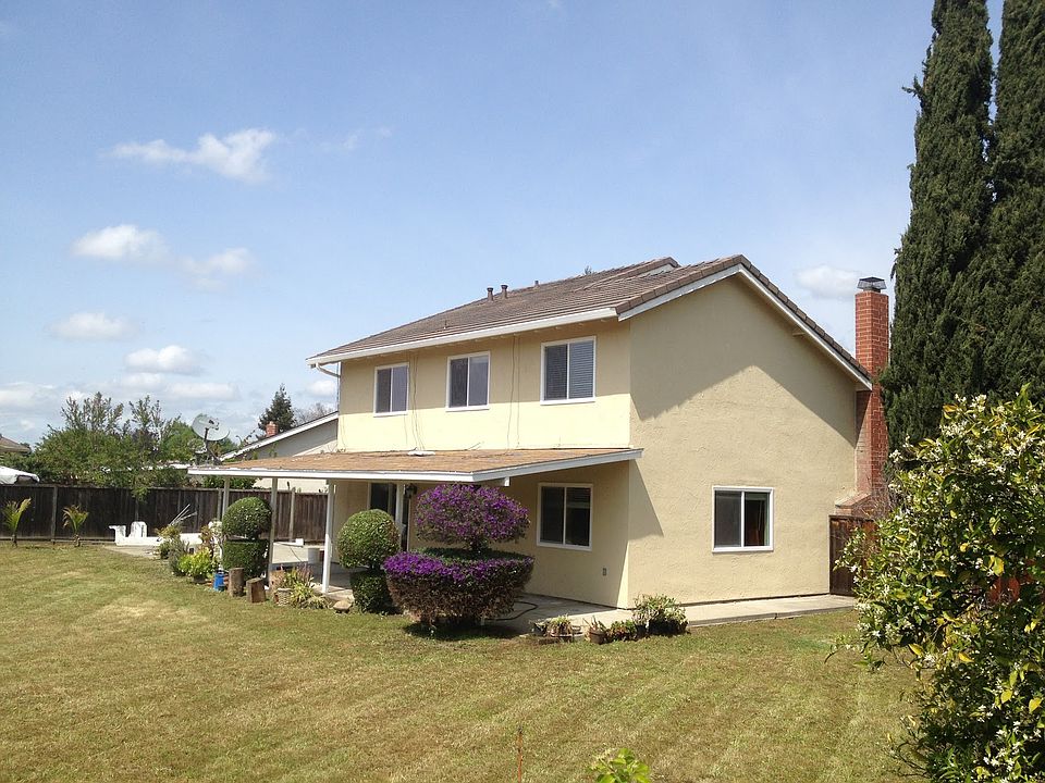 2nd image of 3239 Yellowleaf Ct