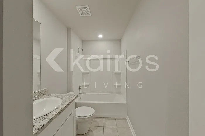 403 Mango Dr — Photo 12