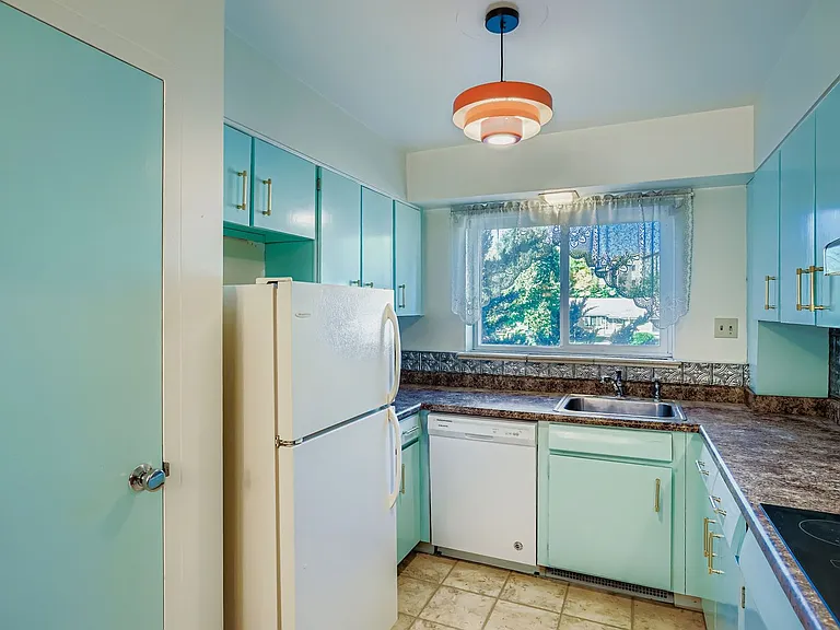 3720 Yukon Ct — Photo 10