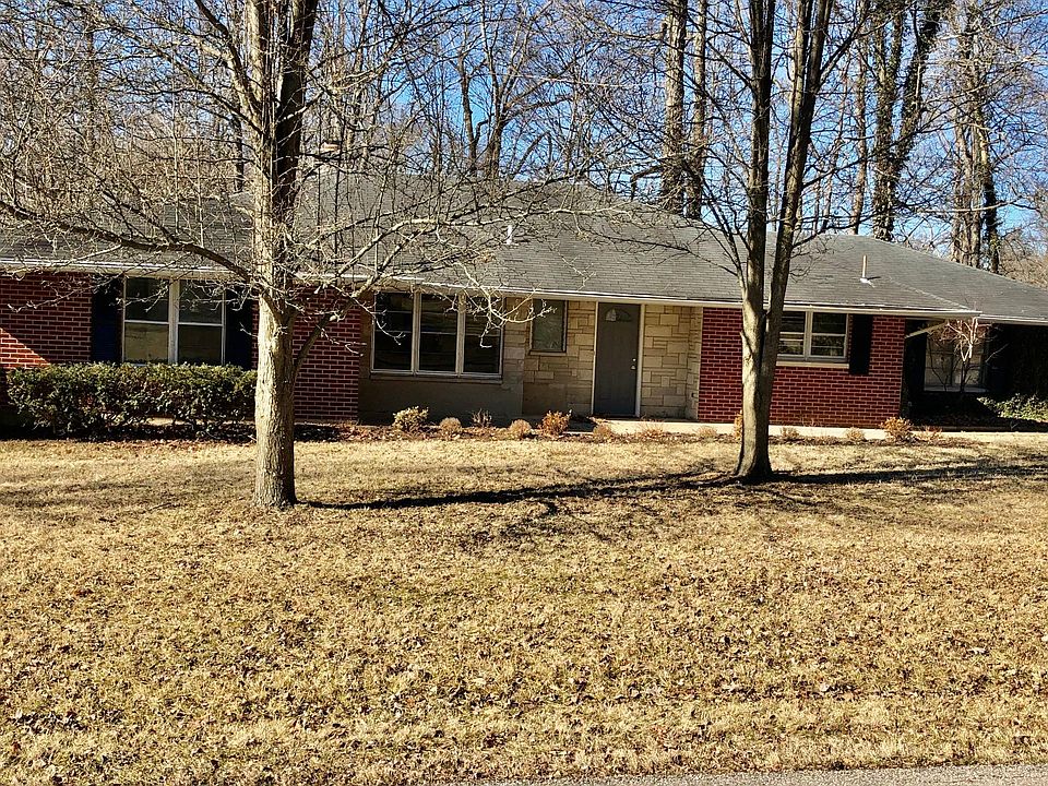 1st image of 2775 Bahns Dr