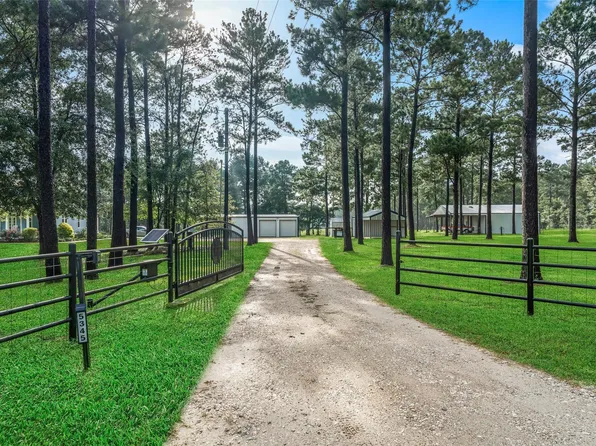 5345 Deep Forest Trl, Navasota, TX 77868