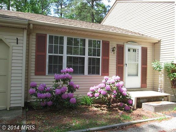 2nd image of 21285 Scarborough Dr