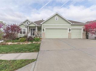 1000 Chisam Rd, Kearney, MO 64060