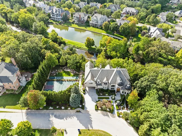51 Ford Ln, Naperville, IL 60565