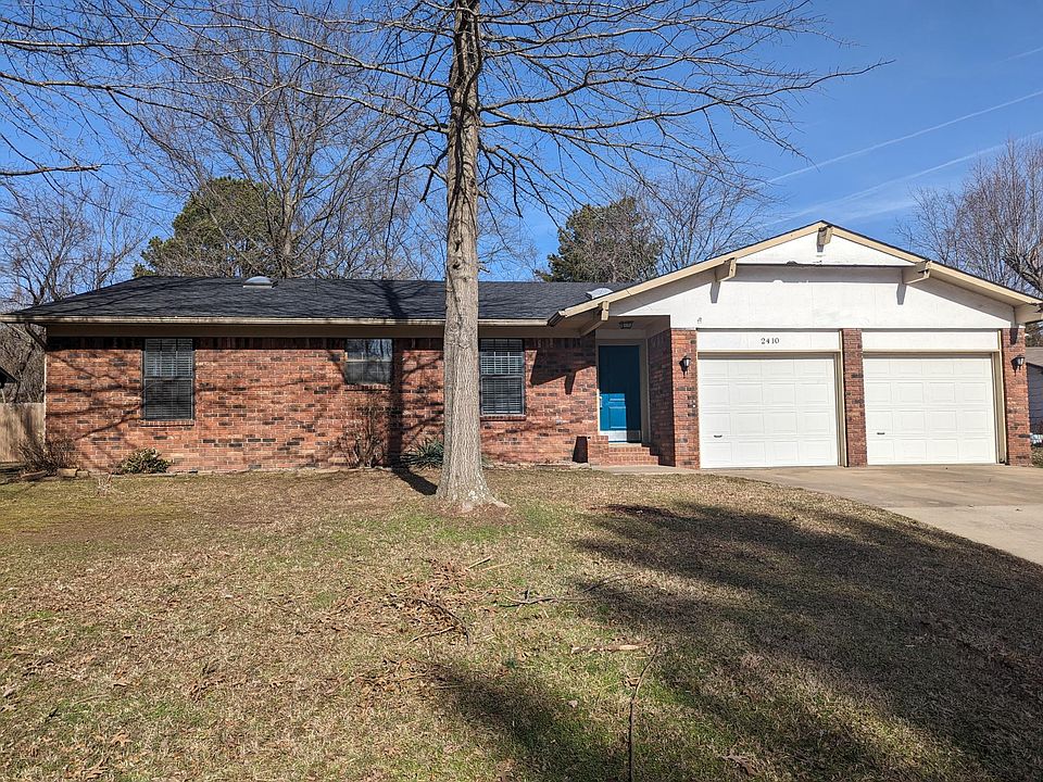 1st image of 2410 E Magnolia Dr