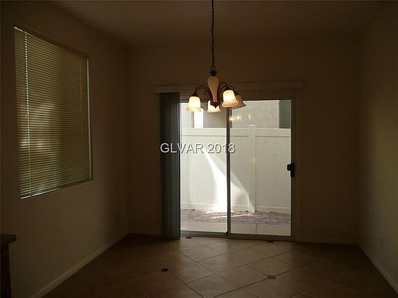 5th image of 7688 Hampton Park Ln