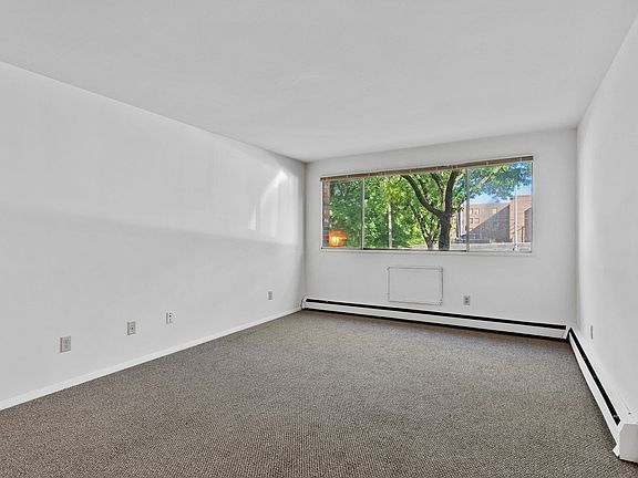 2nd image of 833 N 21st St #212