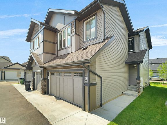 3rd image of 740 Daniels Way SW #19