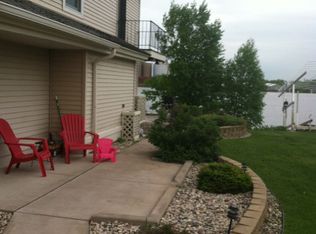 538 Marina Dr, Superior, WI 54880