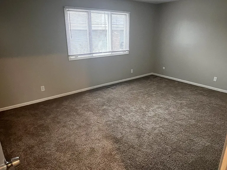 5436 Cresthaven Ln #1 — Photo 7