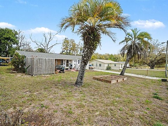 2nd image of 36825 Roberts Rd