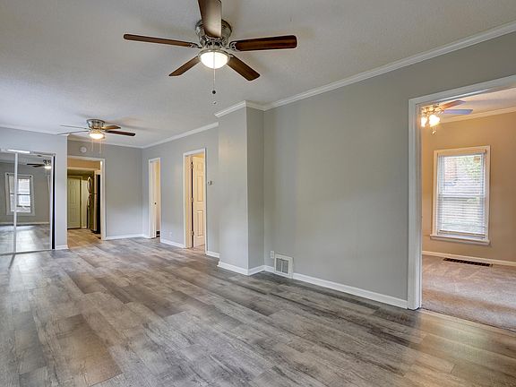 5th image of 8019 Highland Ave