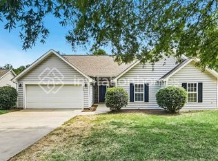 2420 Laura Dr, Charlotte, NC 28212