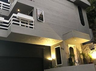 818 Summit Dr, Laguna Beach, CA 92651