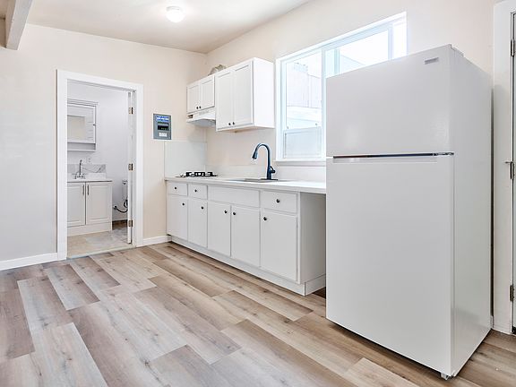 5th image of 1294 E San Fernando St Unit 2B