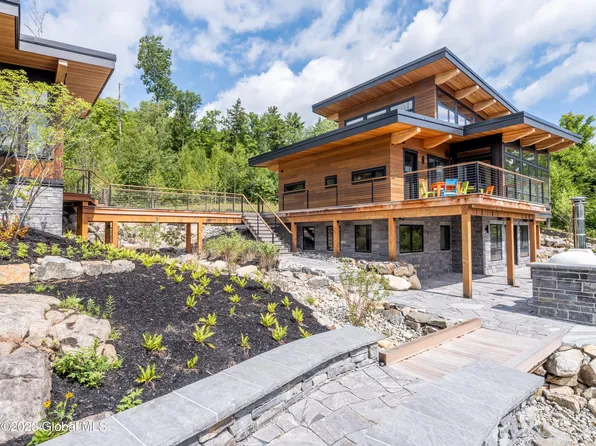 3 Kanachta Lane, Saratoga Springs, NY 12866