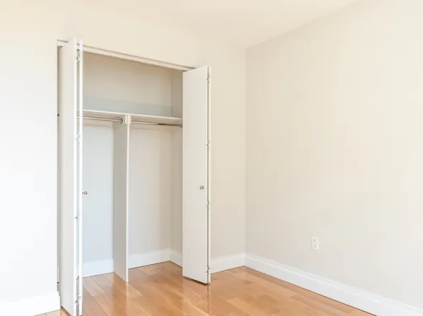 776 Sixth Avenue image 4 of 40