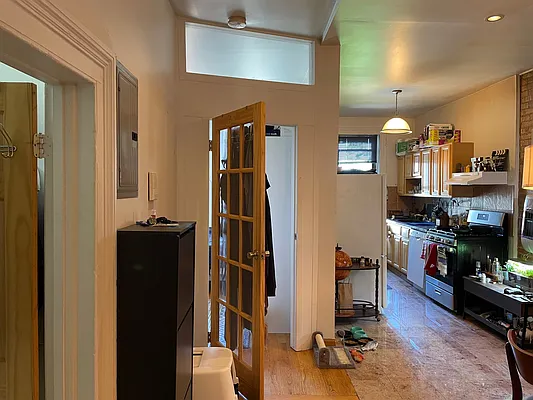 Rented by Brown Harris Stevens | media 21