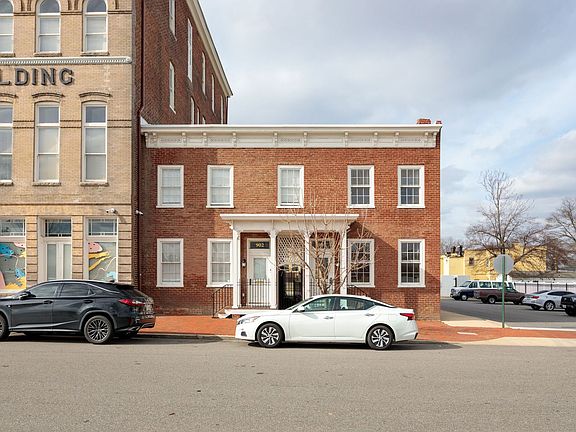 2nd image of 900 Saint James St #904