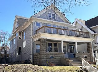 526 N 33rd St #528, Milwaukee, WI 53208