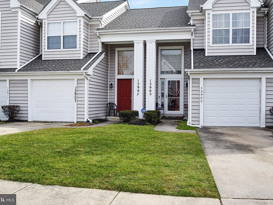 1st image of 13905 King George Way #353