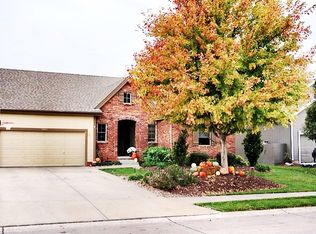 14911 Jaynes St, Omaha, NE 68116